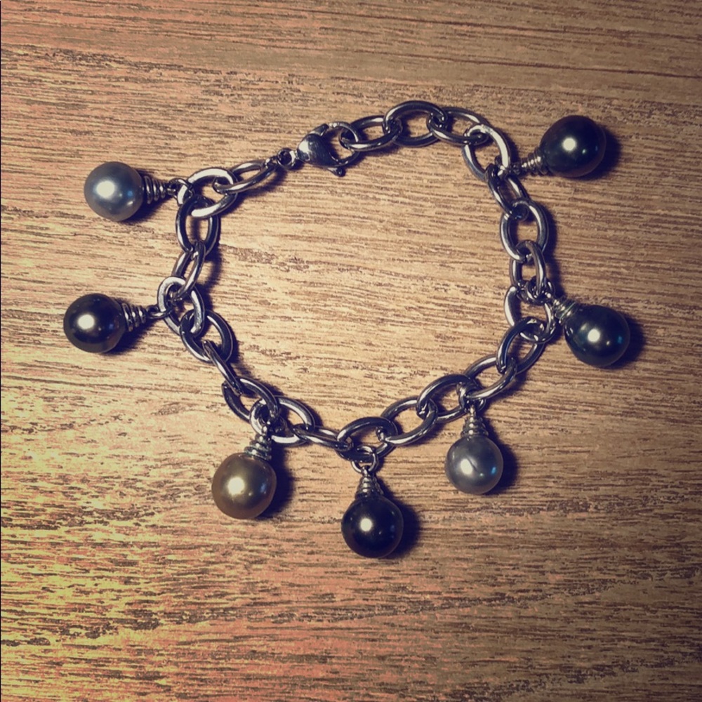 Tahitian pearl bracelet